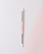 Load image into Gallery viewer, D6 Ombré Lip+Conceal Double-ended Brush